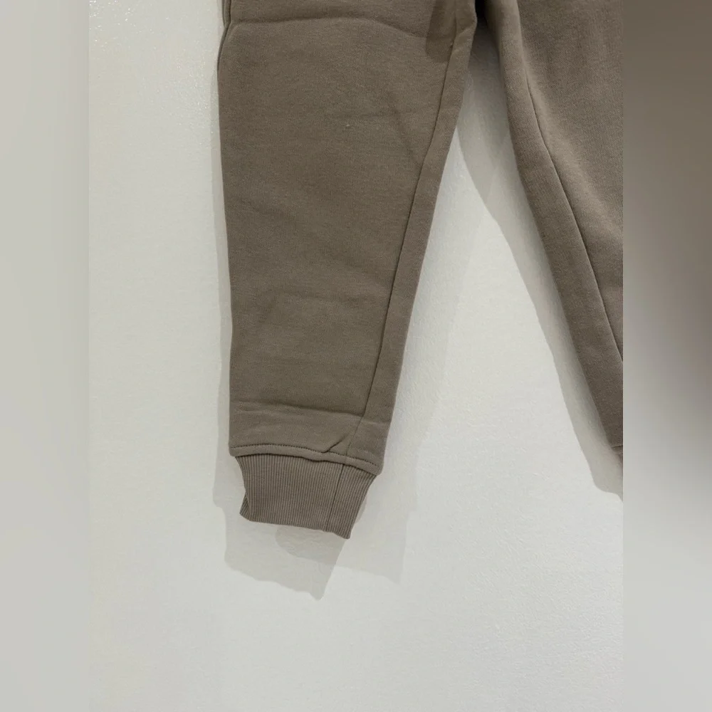 Xersion boys cuffed mid rise regular fit fleece joggers in roasted mushroom xxs